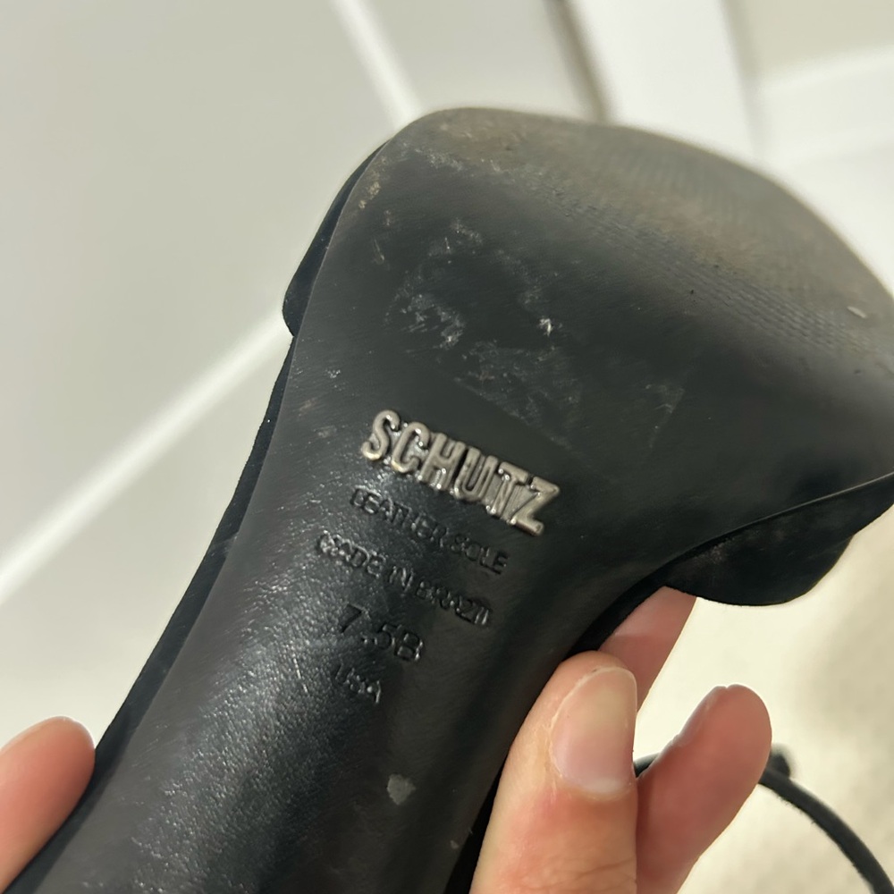 Pumps - Picture 4 of 5